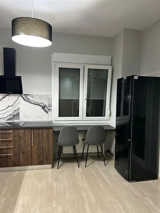 Angies Ledsigns Apartment Thessaloniki